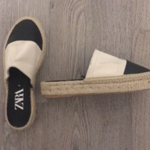 Zara canvas/leather slide sandals - Picture 2 of 2